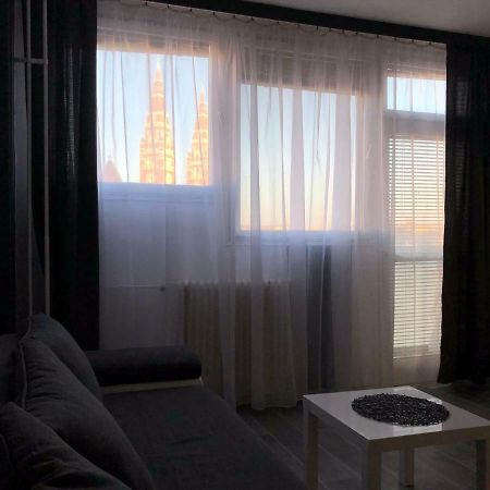 Dave Apartman Szeged Exterior photo